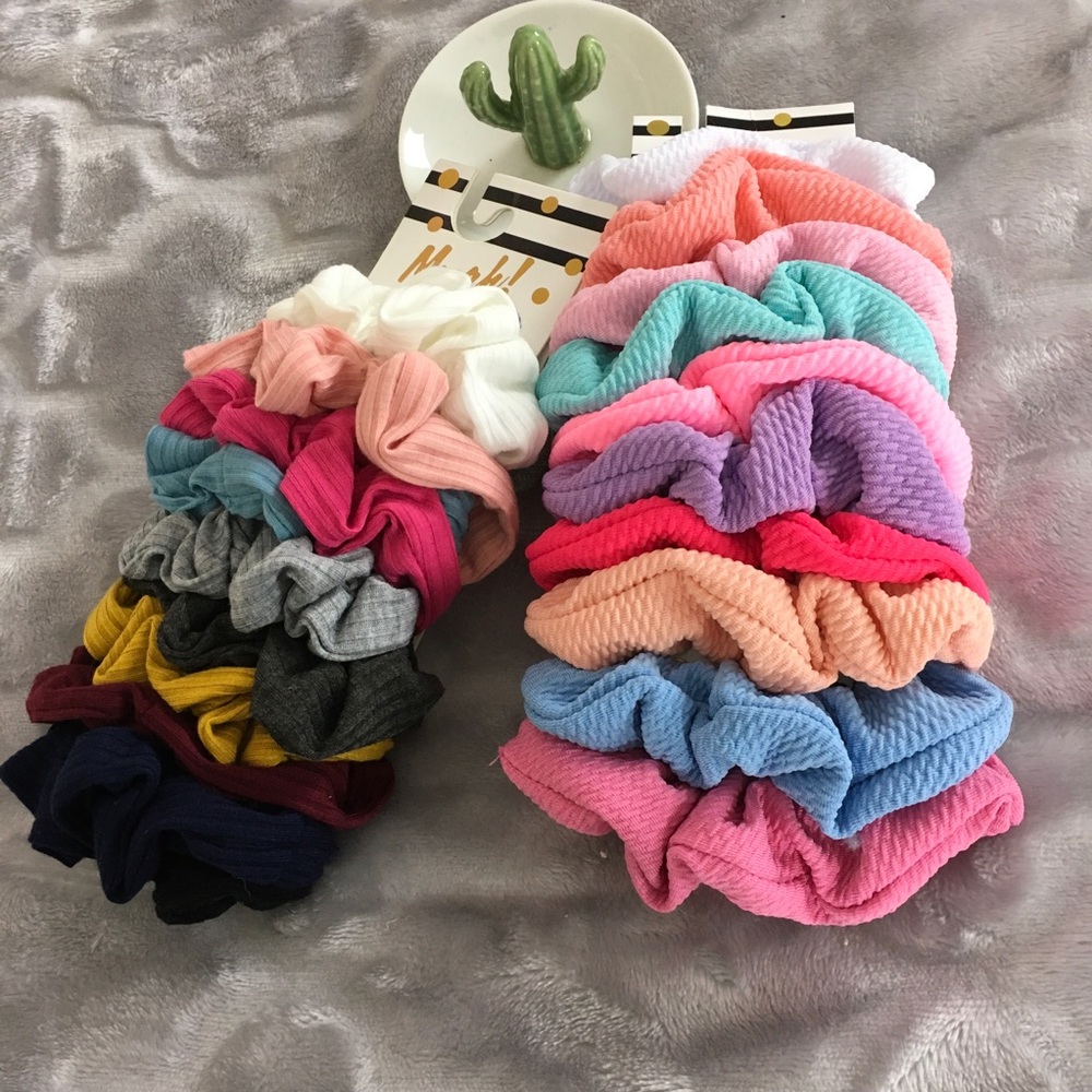 Mwah Scrunchies Bundle 2 Pack Multicolor 20 Total